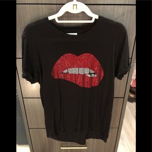 Lauren Moshi Black Tee with Red Lips Design